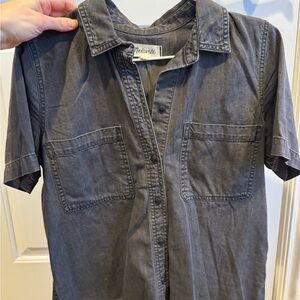 Madewell Women’s Charcoal Button Down Shirt
